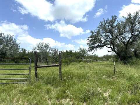 34-35 Bobcat Drive, George West, TX 78022