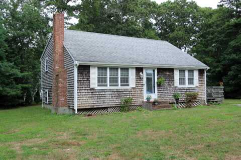 109 Grace Court, East Falmouth, MA 02536