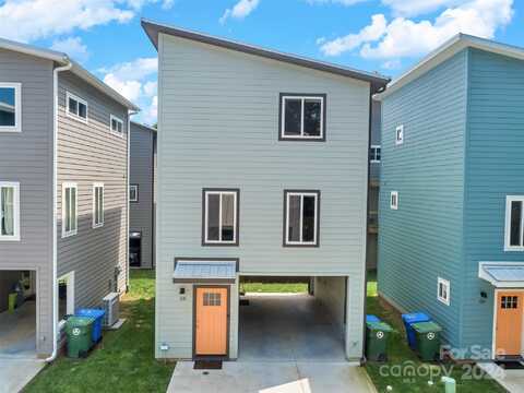 58 W Cascade Street, Arden, NC 28704