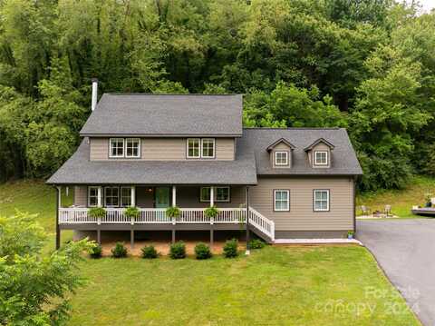 144 Golf Course Road, Waynesville, NC 28786