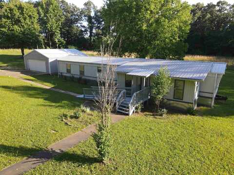 55 Tucker Rd, Bath Springs, TN 38311