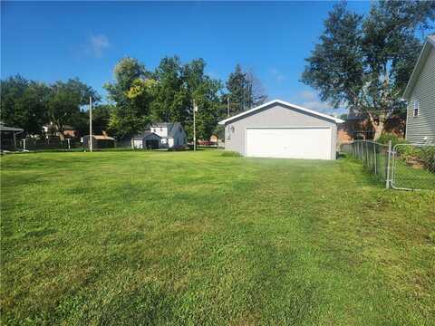 821 W 6th Street S, Newton, IA 50208