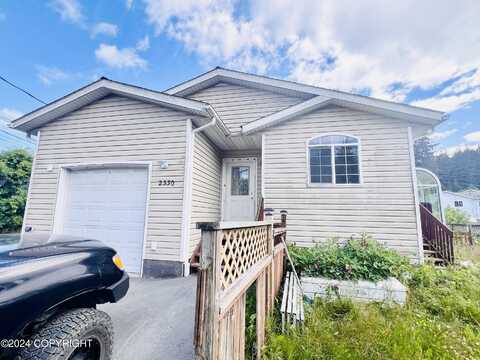 2330 Beaver Lake Drive, Kodiak, AK 99615