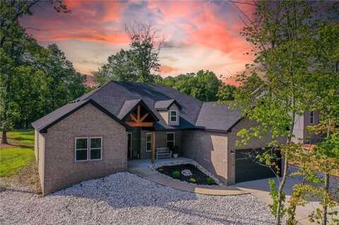 6 Galashiels LN, Bella Vista, AR 72715