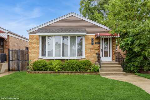 4806 S. Laporte Avenue, Chicago, IL 60638