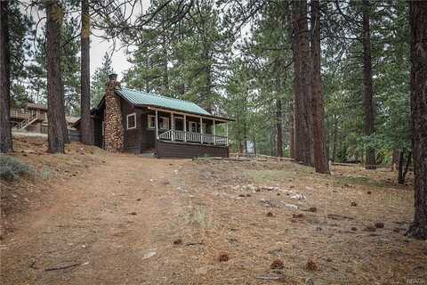 40241 Lakeview Drive, Big Bear Lake, CA 92315