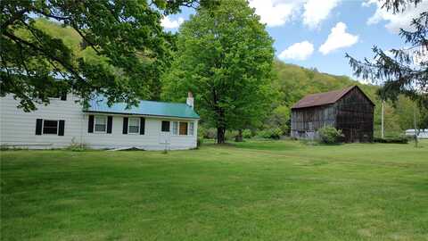 4165 County Highway 67, Tompkinsville, NY 13783