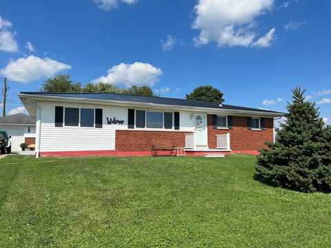 8081 Stonelick Rd, Maysville, KY 41056