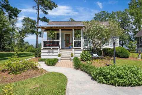 4357 Waccamaw Shores Rd., Lake Waccamaw, NC 28450