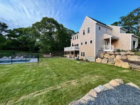 1526 Hyannis Road, Barnstable, MA 02630