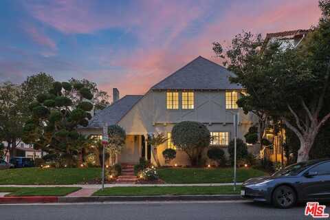 153 S Roxbury Dr, Beverly Hills, CA 90212