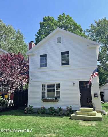 24 Jumel Place, Saratoga Springs, NY 12866