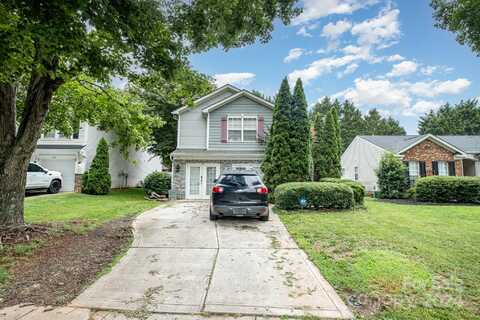 1820 Oakdale Green Drive, Charlotte, NC 28216