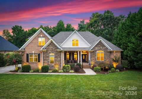 160 Northington Woods Drive, Mooresville, NC 28117