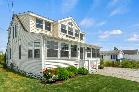 98 Old Mail Trail, Westbrook, CT 06498