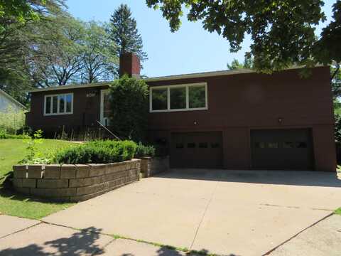 909 NINA AVENUE, Wausau, WI 54403