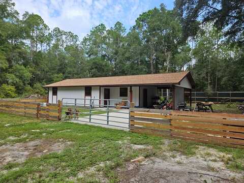 6286 6th Pl, Bell, FL 32619