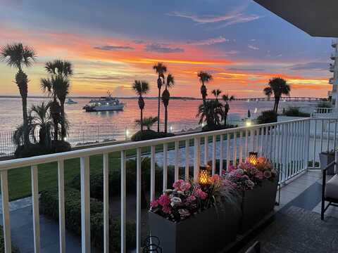 280 Gulf Shore Dr, Destin, FL 32541