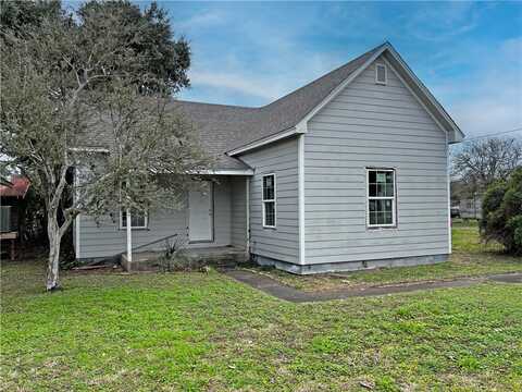 805 W Sinton Street, Sinton, TX 78387