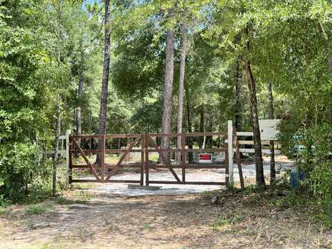 6045 Sand Hill Road, Crestview, FL 32539