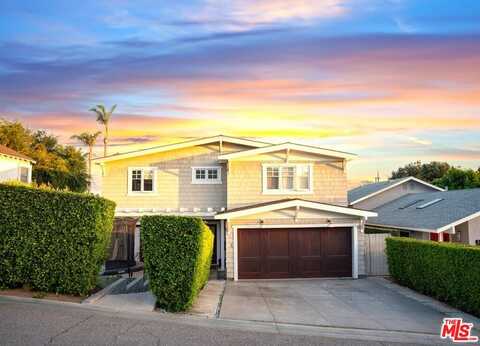 562 24th Pl, Hermosa Beach, CA 90254