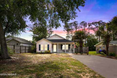 102 NE 32nd Street, Oak Island, NC 28465