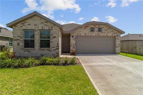 8007 Lakeway Lane, Navasota, TX 77868