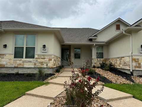 1747 Summit Crossing Lane, College Station, TX 77845