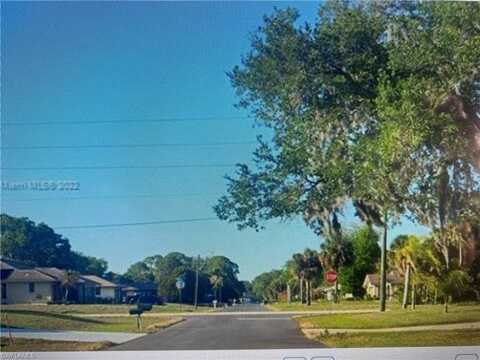 1072 Border, PORT CHARLOTTE, FL 33953