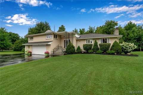 6804 Scottsdale Road, Clarence, NY 14051