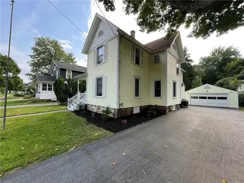 31 Belden Avenue, Sodus, NY 14551