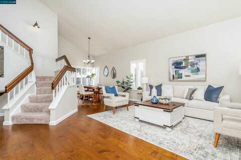 206 Coronado St, Hercules, CA 94547