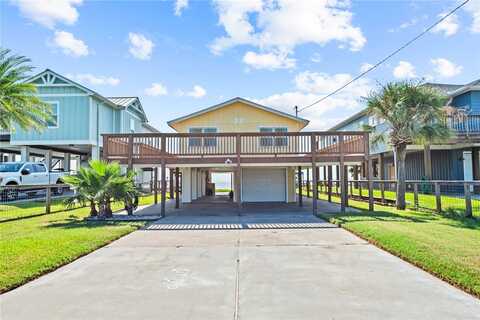 32 Belaire Drive, Rockport, TX 78382