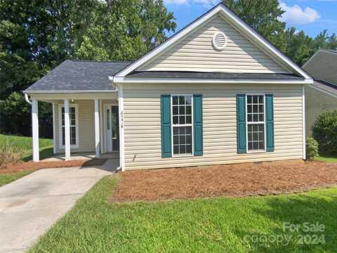 6276 Goldenfield Drive, Charlotte, NC 28269