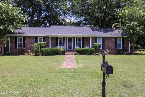 493 North Parkway, Jackson, TN 38305