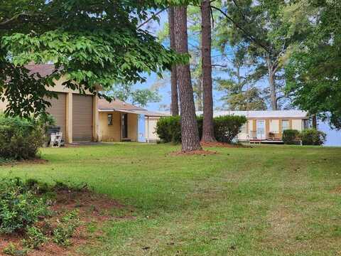 82 Lakeview Drive, Fort Gaines, GA 39851