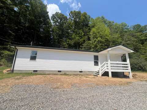 189 Chance Way, Bonnyman, KY 41719