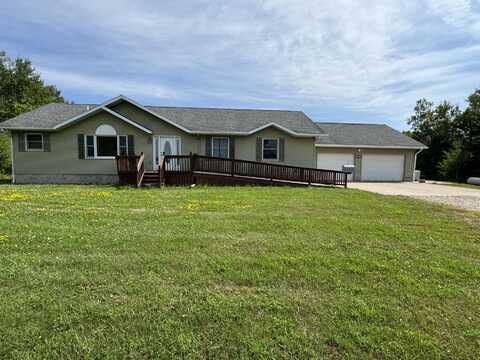 3635 S Seymour RD, Muir, MI 49783