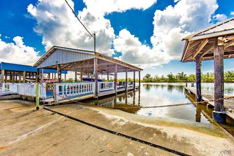 7990 REDFISH ST, Chauvin, LA 70344