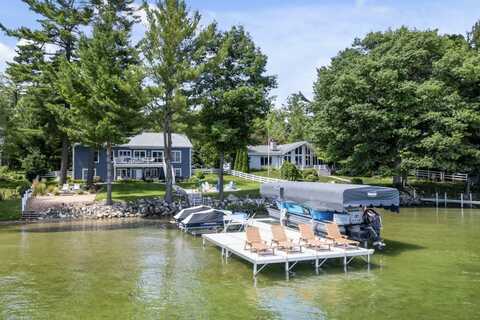 1720 LAKE SHORE DRIVE, TOPINABEE, MI 49791