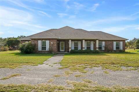 1445 W Highland Avenue, Aransas Pass, TX 78336