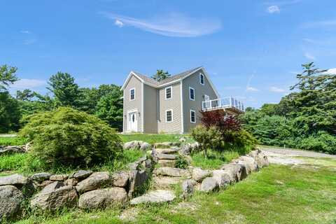 48 Head Of The Bay Road, Buzzards Bay, MA 02532