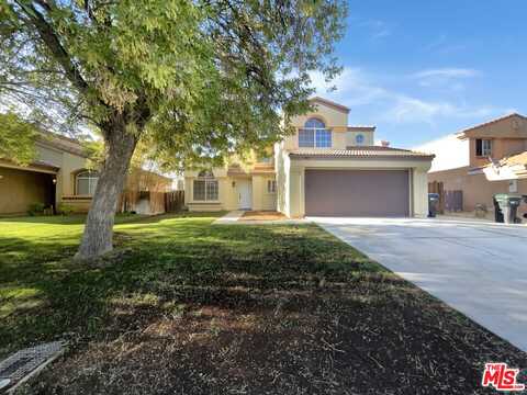 1017 E Kildare St, Lancaster, CA 93535