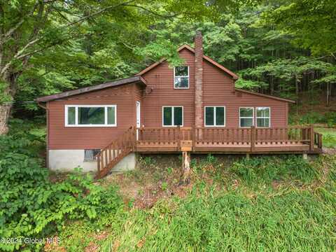 204 Bear Gulch Road, Summit, NY 12175