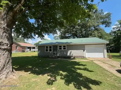 516 Wright Street, Bolivar, TN 38008