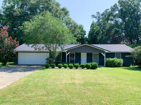 425 Circleview Dr, Dothan, AL 36301