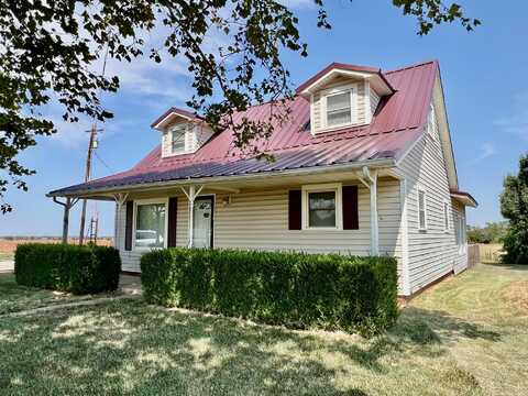 607 Bredehoft St, Fairmont, OK 73736