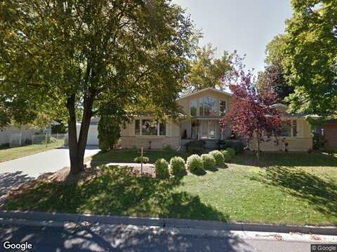Carla, SAINT PAUL, MN 55109