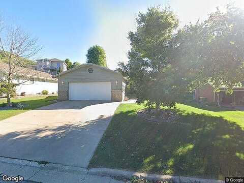 Regent, LA CRESCENT, MN 55947