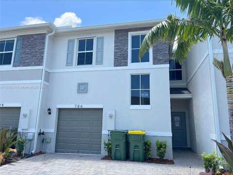 18Th, HOMESTEAD, FL 33034